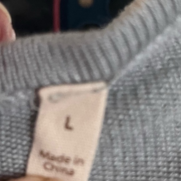 Soft Surroundings Blue Gray Viscose Lightweight Sweater Sz L Shimmer Detail - Picture 8 of 9